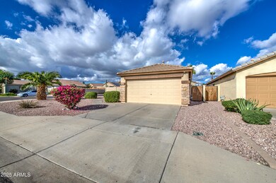13370 W Port au Prince Ln, Surprise, AZ 85379 - photo 4