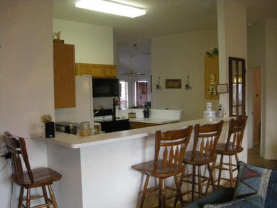 7927 Woodland Oaks Ct, Houston, TX 77040 - photo 3