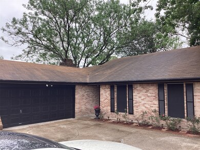 3610 Mayfield Oaks Ln, Houston, TX 77088 - photo 2