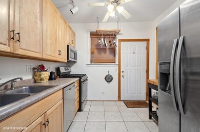 2624 N Spaulding Ave unit 2624, Chicago, IL 60647 - photo 6