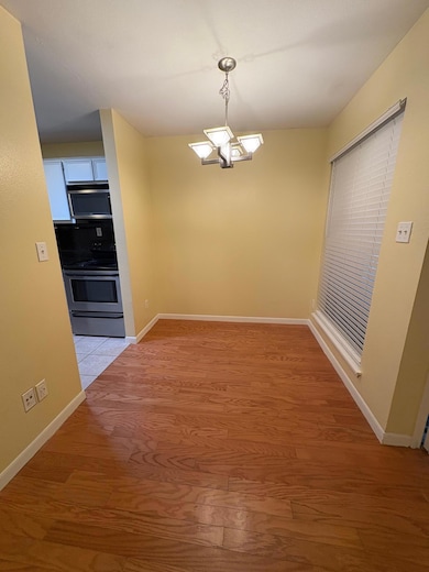 400 W 35th St unit 203, Austin, TX 78705 - photo 7