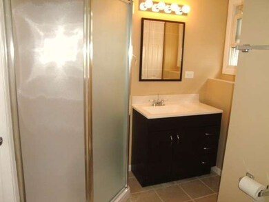 1609 Sacramento Dr, Carpentersville, IL 60110 - photo 7