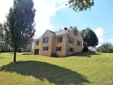 Back/Right side view