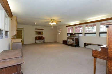 306 Oxford St, Tomball, TX 77375 - photo 5