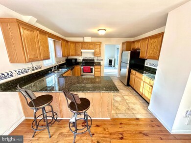 2908 N Independence Dr, Montross, VA 22520 - photo 5