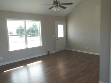 114 Gant Rd, Shelbyville, TN 37160 - photo 2