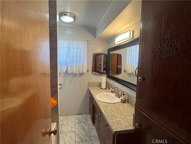 6107 Mohawk St, Bakersfield, CA 93308 - photo 5