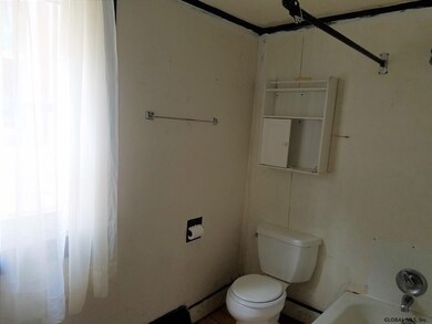 24 O Connell St, Albany, NY 12209 - photo 2