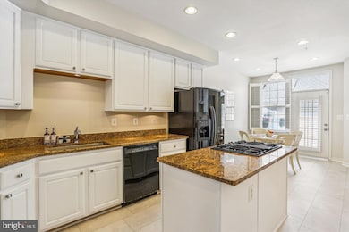 805 Gaither Rd, Rockville, MD 20850 - photo 7