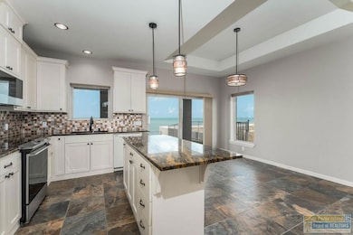 1320 N Shore Dr, Port Isabel, TX 78578 - photo 5