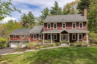 63 Dumbarton Oaks, Stratham, NH 03885 - photo 3