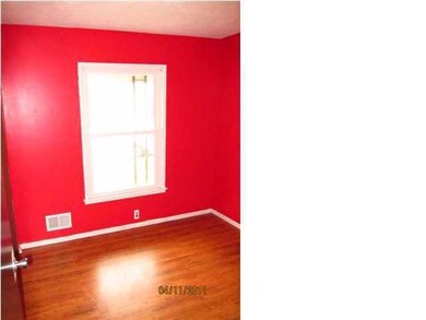 9114 Satinwood Ct, Louisville, KY 40229 - photo 5