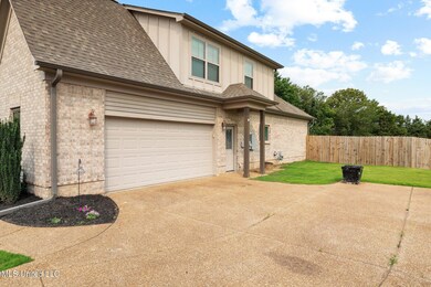 3-web-or-mls-3717 Beech Tree Cove-02