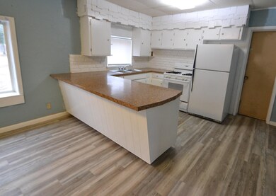 Kitchen 2