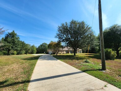 69 W Burnette Rd, Jayess, MS 39641 - photo 3