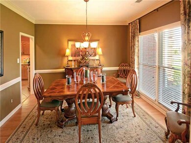 Spacious dining room for experiencing memorable ho