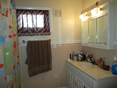 Bathroom<|><|>