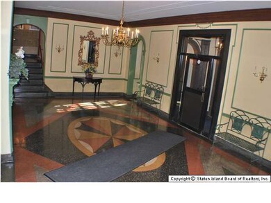 200 Hart Blvd unit 5H, Staten Island, NY 10301 - photo 2