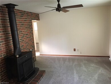 342 Gayle Dr, Sheffield Lake, OH 44054 - photo 5