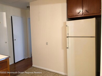 kitchen 6 chest fridge
