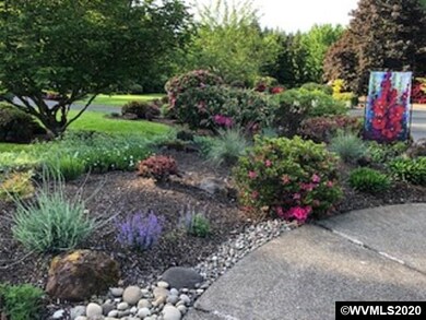 8772 Boulder Ridge Ct SE, Salem, OR 97317 - photo 3