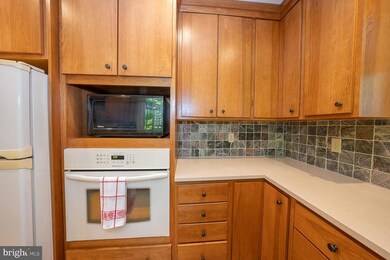 332 Kent Rd unit 206, Bala Cynwyd, PA 19004 - photo 6