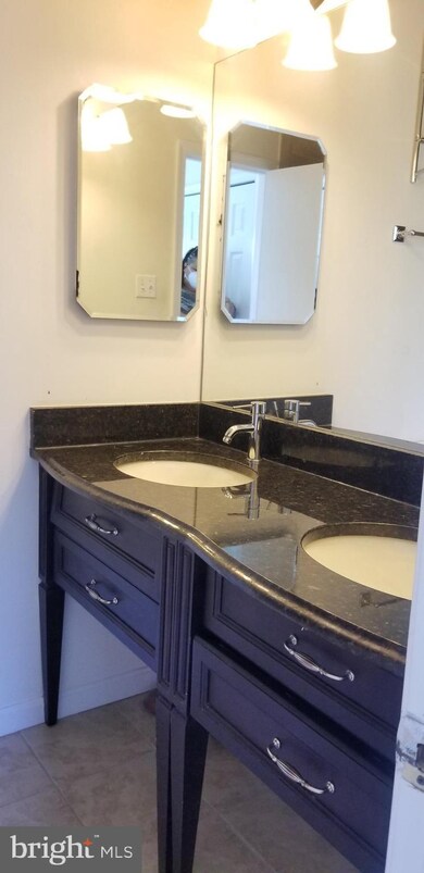 14110 Oakpointe Dr, Laurel, MD 20707 - photo 2