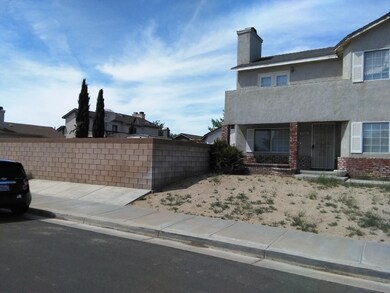 5401 Cobalt Ave, Rosamond, CA 93560 - photo 2