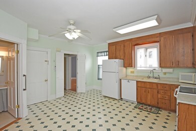 20 Pleasant St, Whitinsville, MA 01588 - photo 5