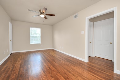 500 W Pitts Ave unit 403, Pasadena, TX 77506 - photo 2