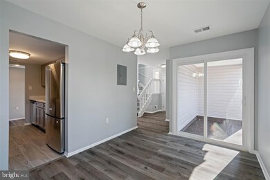 2395 Yarmouth Ct, Woodbridge, VA 22192 - photo 4