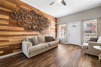 36 Lyndhurst Dr, Bella Vista, AR 72714 - photo 3