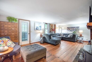 186 Lyon St, Ludlow, MA 01056 - photo 5