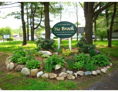 170 E Hadley Rd unit 90, Amherst, MA 01002 - photo 2