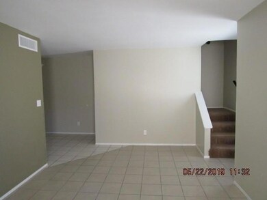 10642 Cuatro Vistas Dr unit C, El Paso, TX 79935 - photo 4