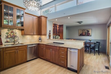 1 Pioneer Cir, Andover, MA 01810 - photo 4