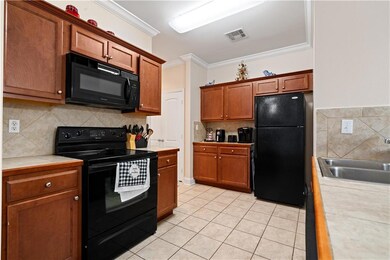 43212 Creek Cir unit 403, Hammond, LA 70403 - photo 2