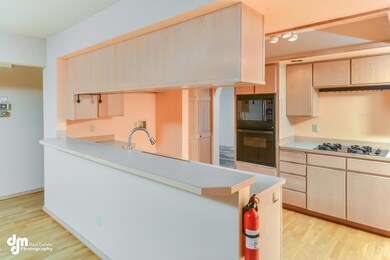 Kitchen_9258-FULL