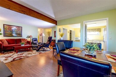 Light and Bright Open Floorplan