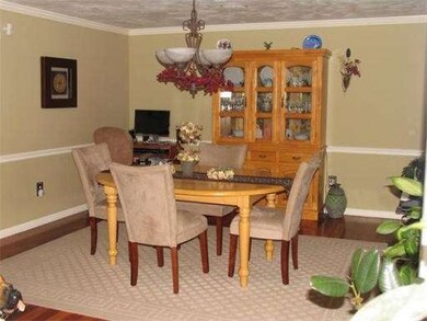 34 Roland Way, Milford, MA 01757 - photo 5