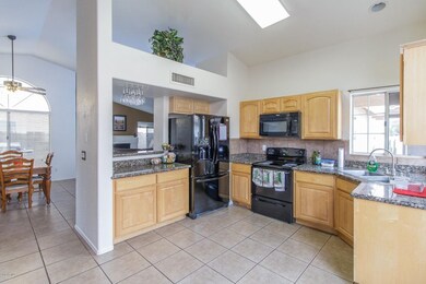 7) KITCHEN