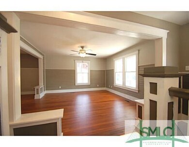 Living Room. Gorgeous hardwood floors! Great natur