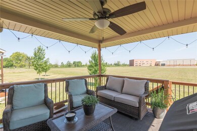 2069 Briarbend Ct, Maryville, IL 62062 - photo 4