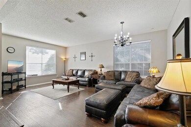 7841 Ember Oaks Dr, North Richland Hills, TX 76182 - photo 4