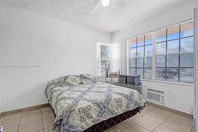 6860 Abbott Ave unit 4, Miami Beach, FL 33141 - photo 3