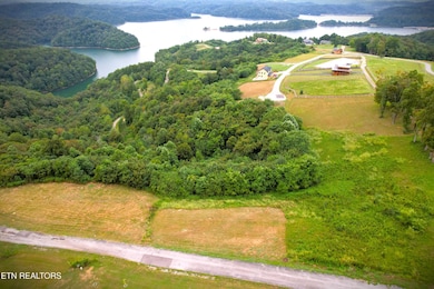 30B Bass Rd, Hilham, TN 38551 - photo 2