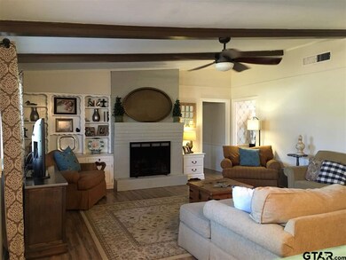 701 701 Barclay, Tyler, TX 75703 - photo 6