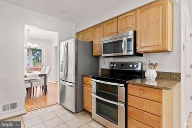 12809 Peace Dr, Fort Washington, MD 20744 - photo 6