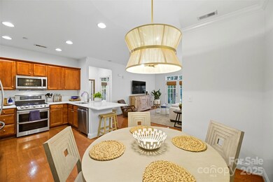 518 Clarice Ave unit 103, Charlotte, NC 28204 - photo 5