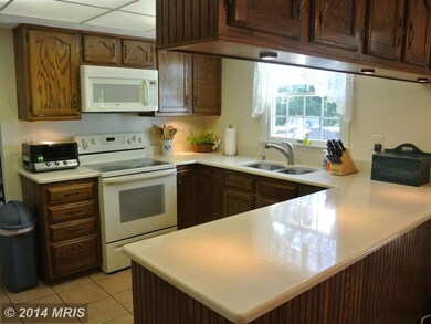 7 Turtlerock Ct, Parkville, MD 21234 - photo 7